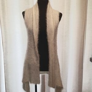 Womens large vest